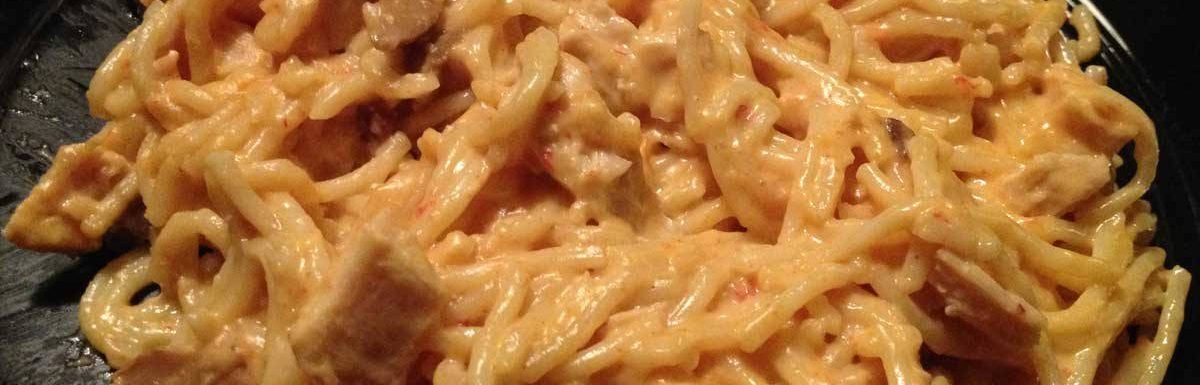 Slow Cooker Cheesy Chicken Spaghetti